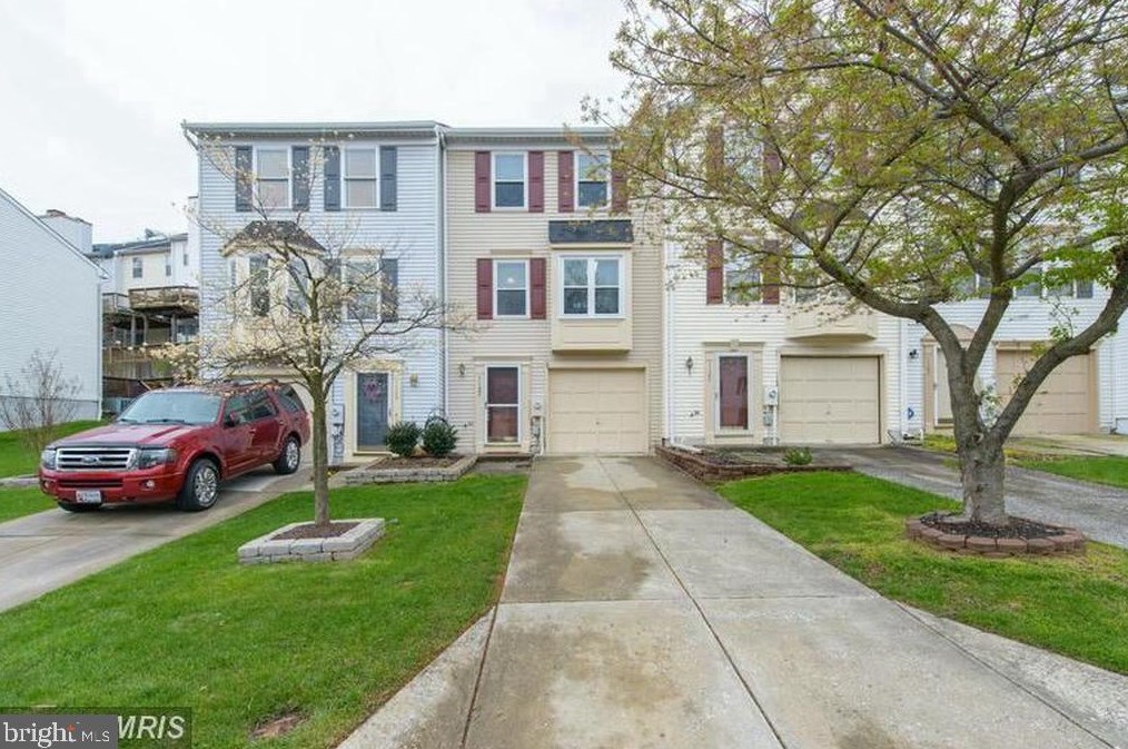 1127 Kelfield Dr, Baltimore, MD 21227-3856