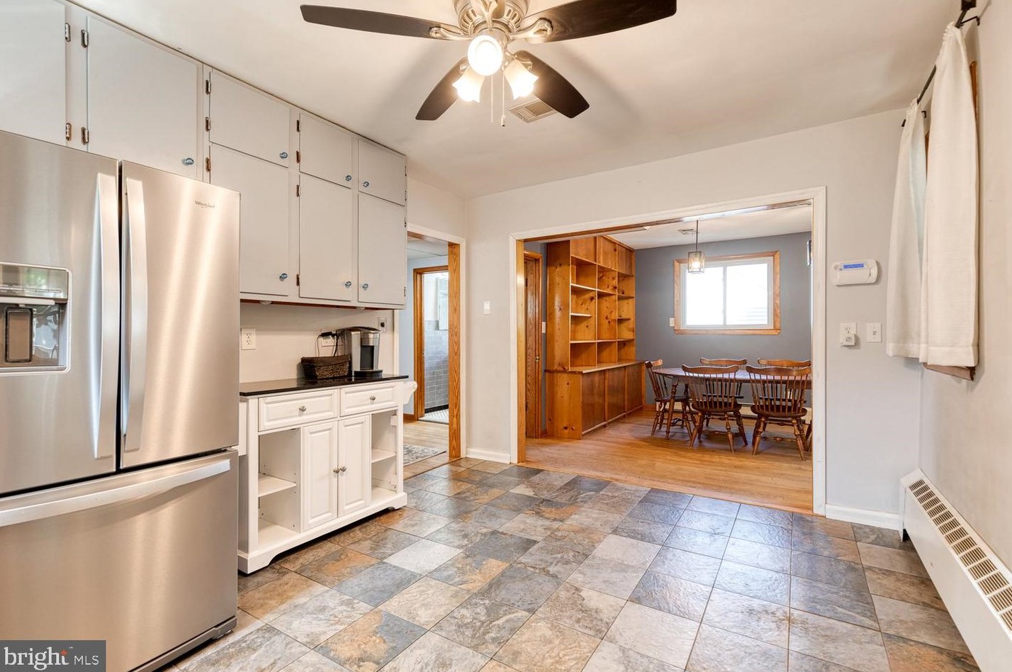 322 Savannah Rd, Baltimore MD 21221-4813 exterior