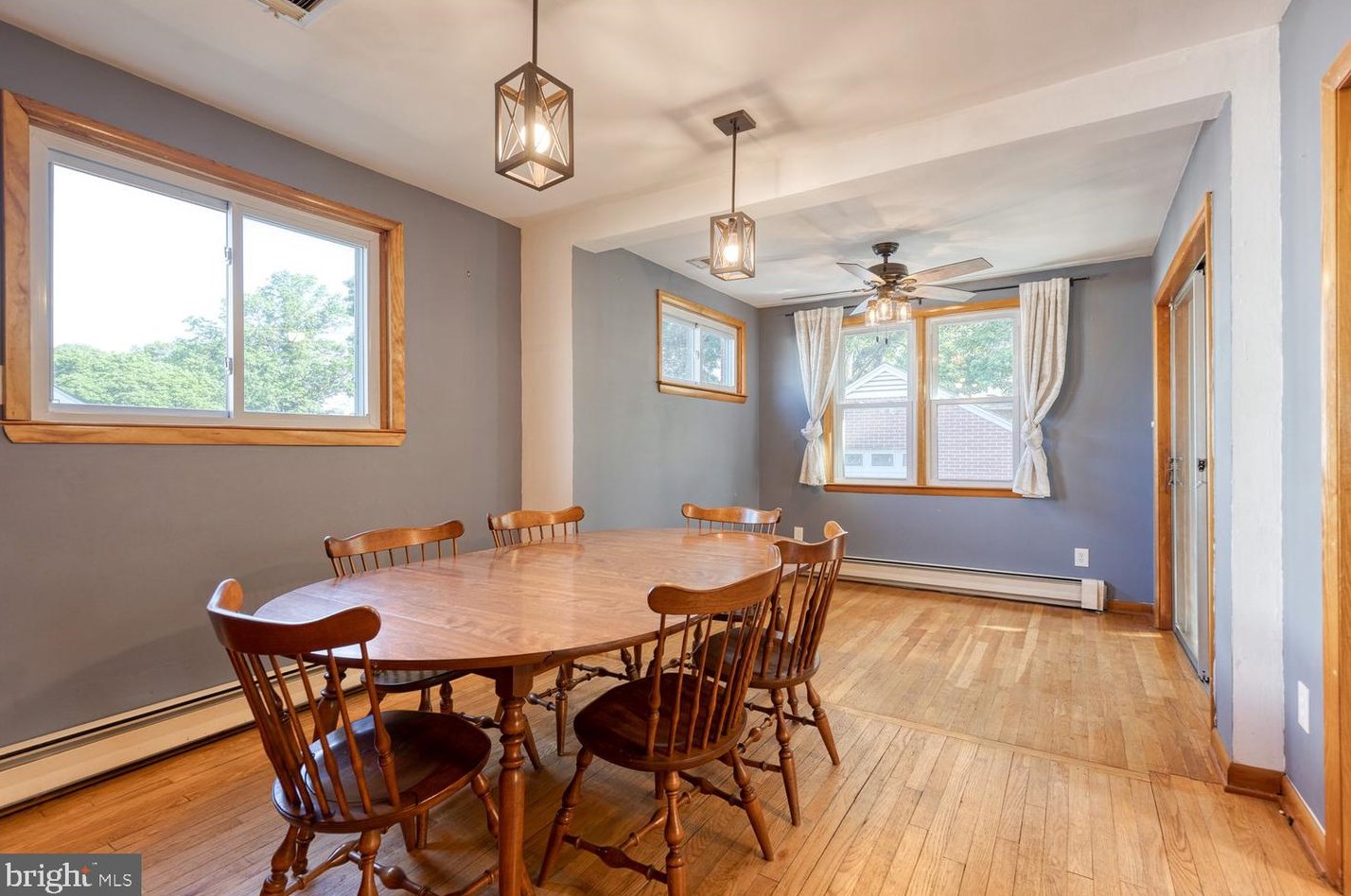 322 Savannah Rd, Baltimore MD 21221-4813 exterior