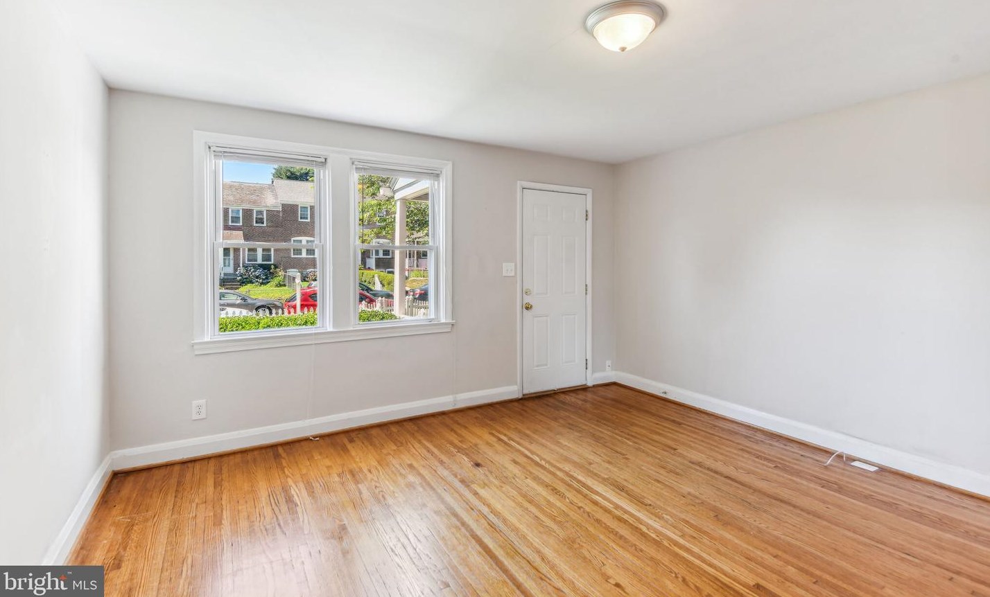 206 Willow Ave, Baltimore, MD 21286