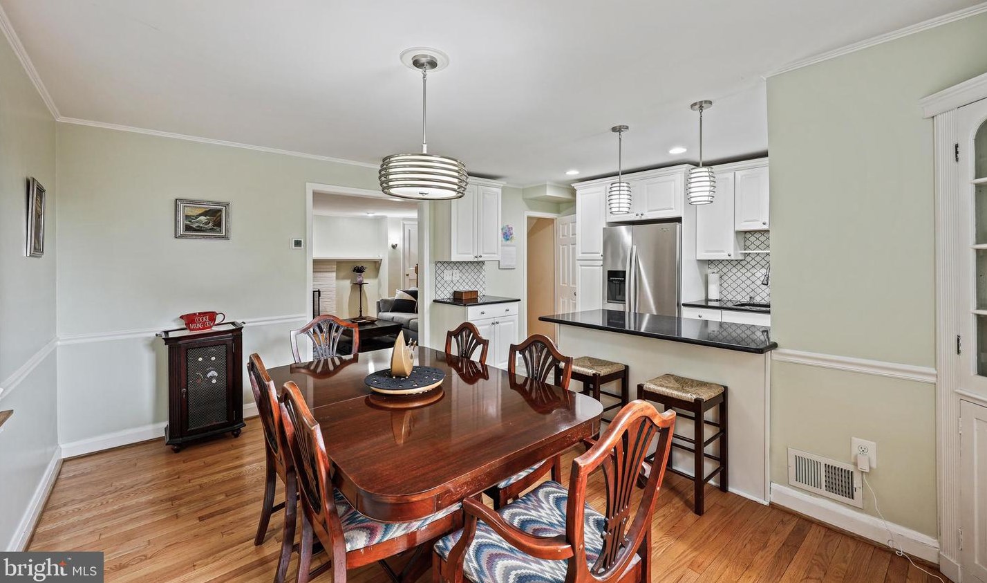 8301 Pleasant Plains Rd, Baltimore MD  21286-8240 exterior