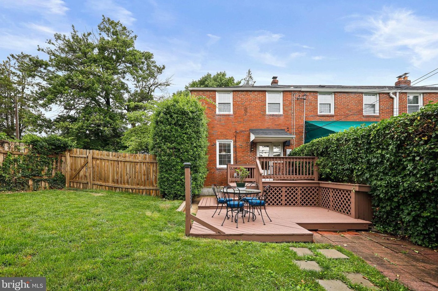 8301 Pleasant Plains Rd, Baltimore MD  21286-8240 exterior