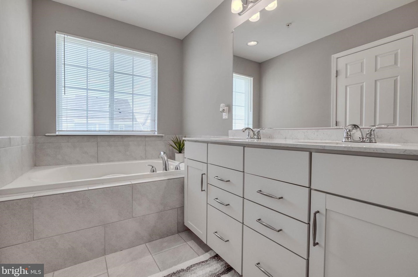 5431 Old Frederick Rd, Baltimore MD 21228-4130 exterior