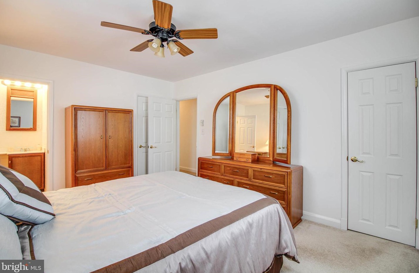 1922 Drummond Rd, Baltimore MD  21228-4206 exterior