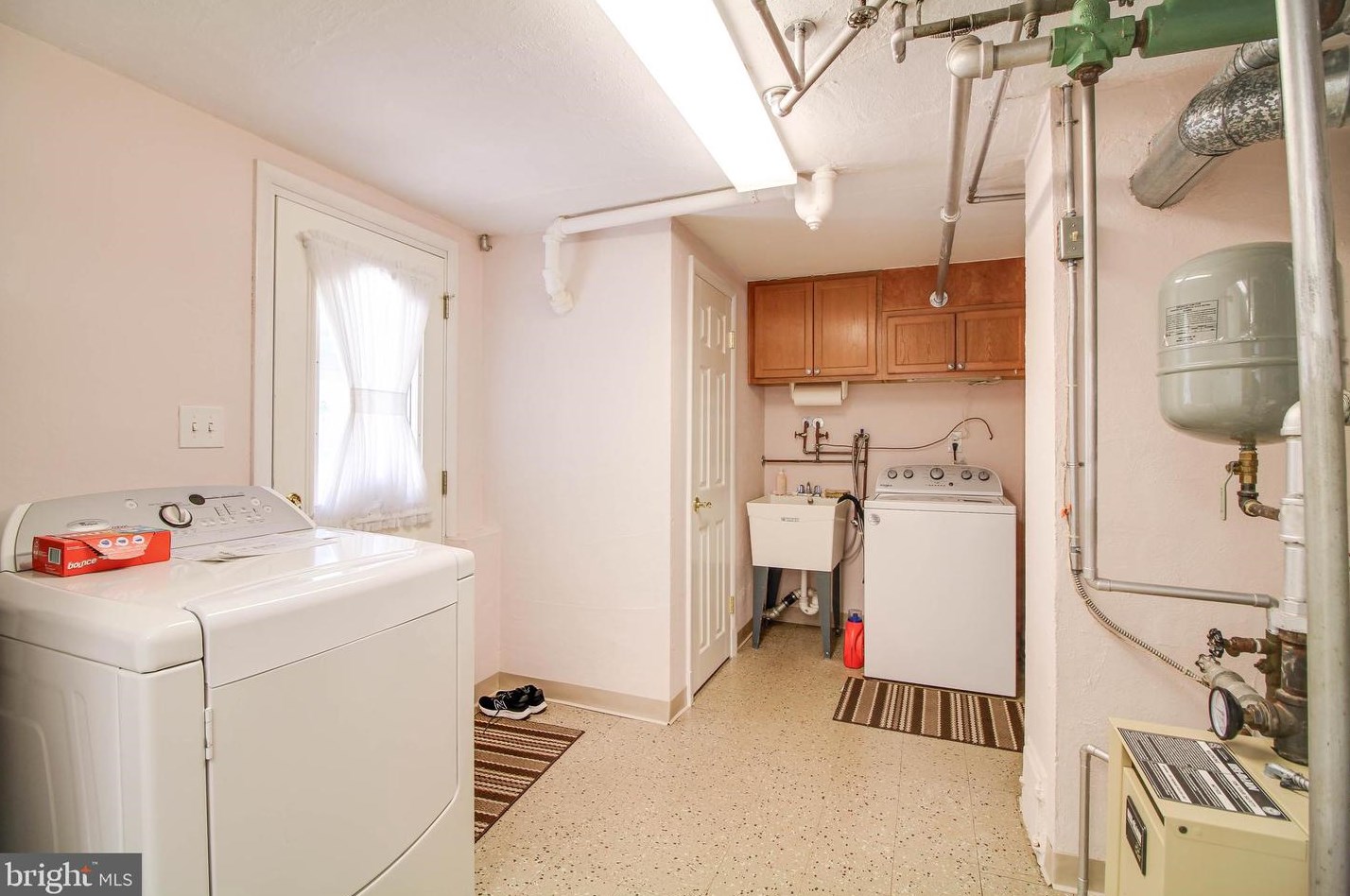 1922 Drummond Rd, Baltimore MD  21228-4206 exterior