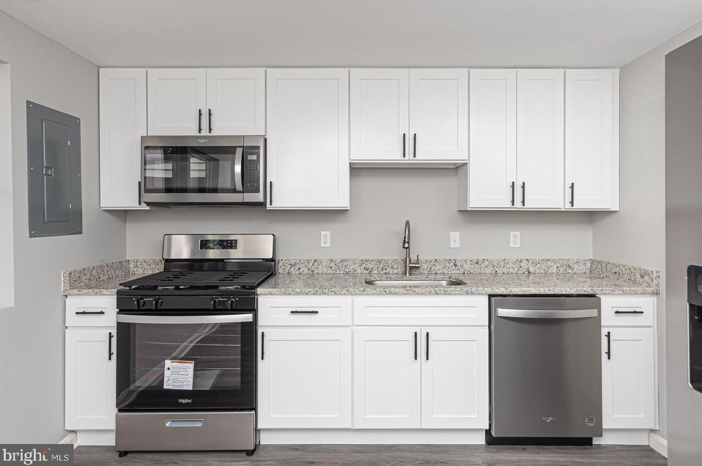 927 Imperial Ct, Baltimore, MD 21227-3408