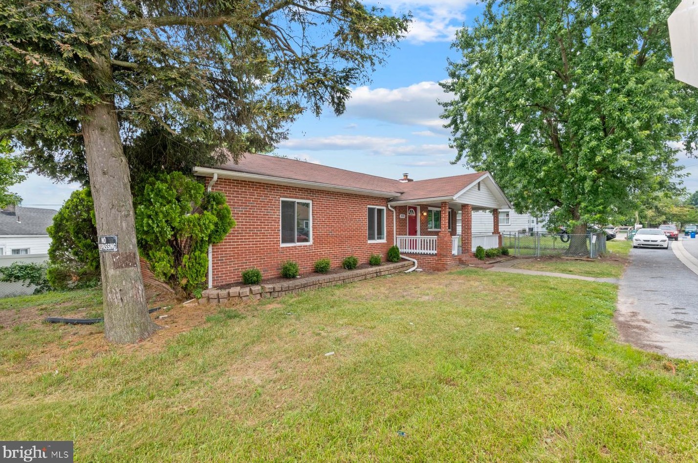 800 Cord St, Baltimore, MD 21220-4506