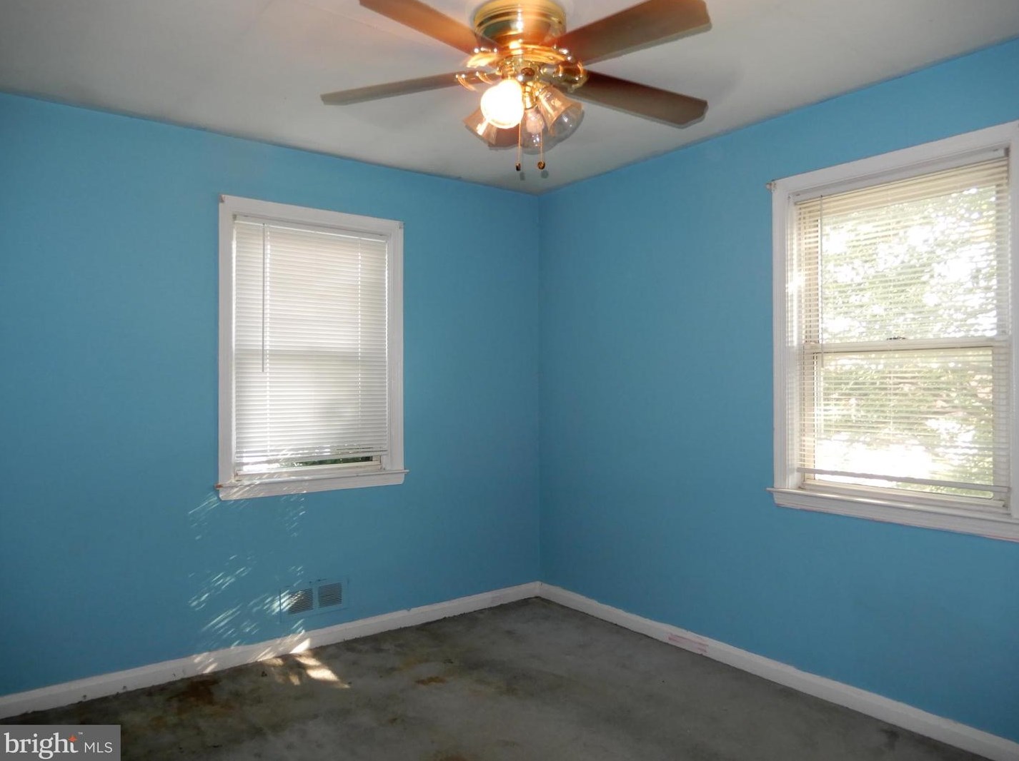 7223 Bridgewood Dr, Baltimore MD  21224-1901 exterior