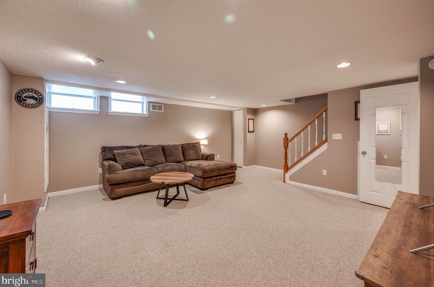 1516 Cottage Ln, Baltimore MD 21286-8012 exterior