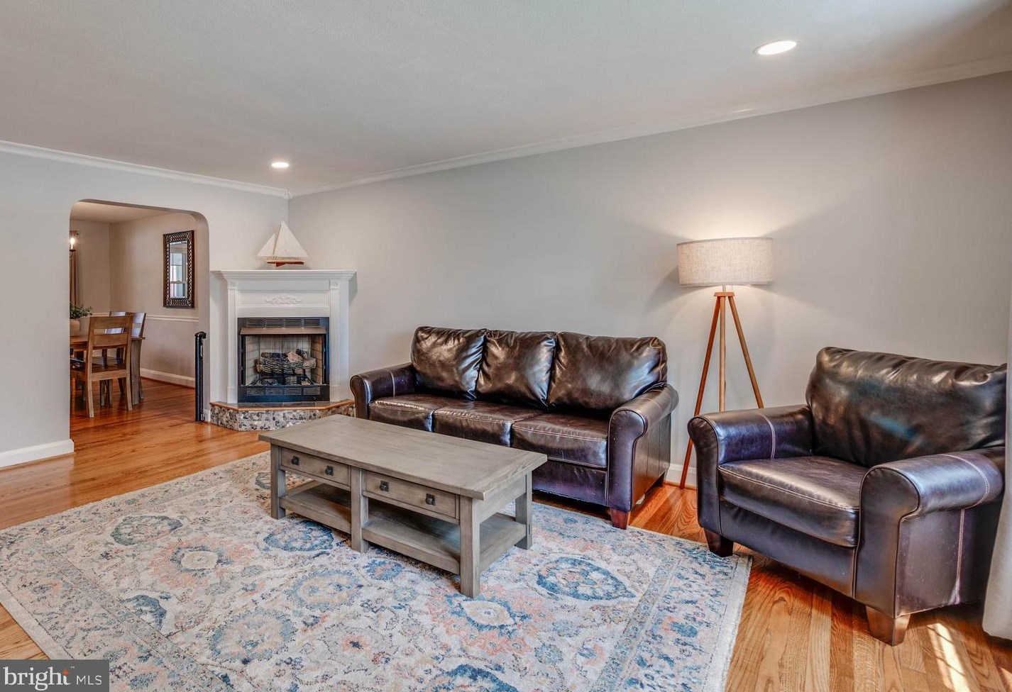 1516 Cottage Ln, Baltimore MD 21286-8012 exterior