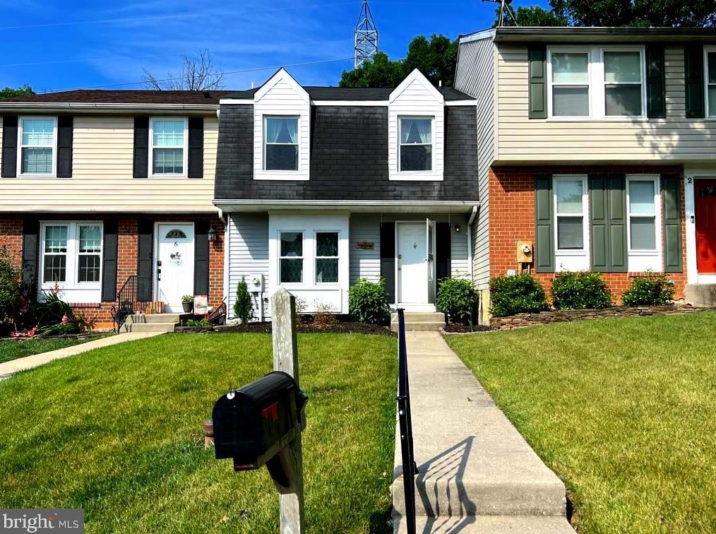 4 Knightsbridge Ct, Baltimore, MD 21236