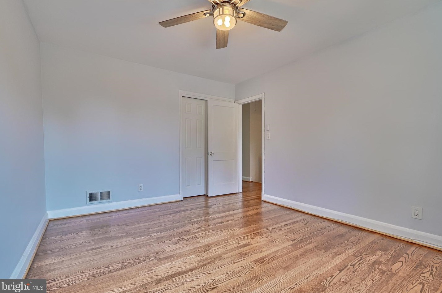 219 Stanmore Rd, Baltimore MD  21212-1135 exterior