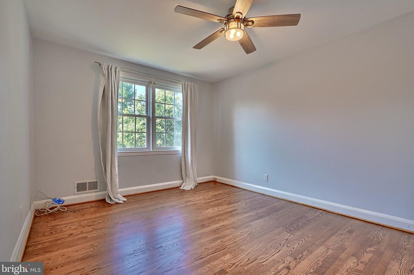 219 Stanmore Rd, Baltimore MD  21212-1135 exterior