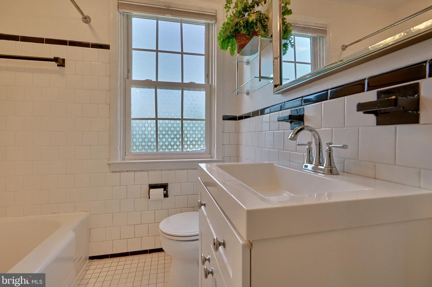 219 Stanmore Rd, Baltimore MD  21212-1135 exterior