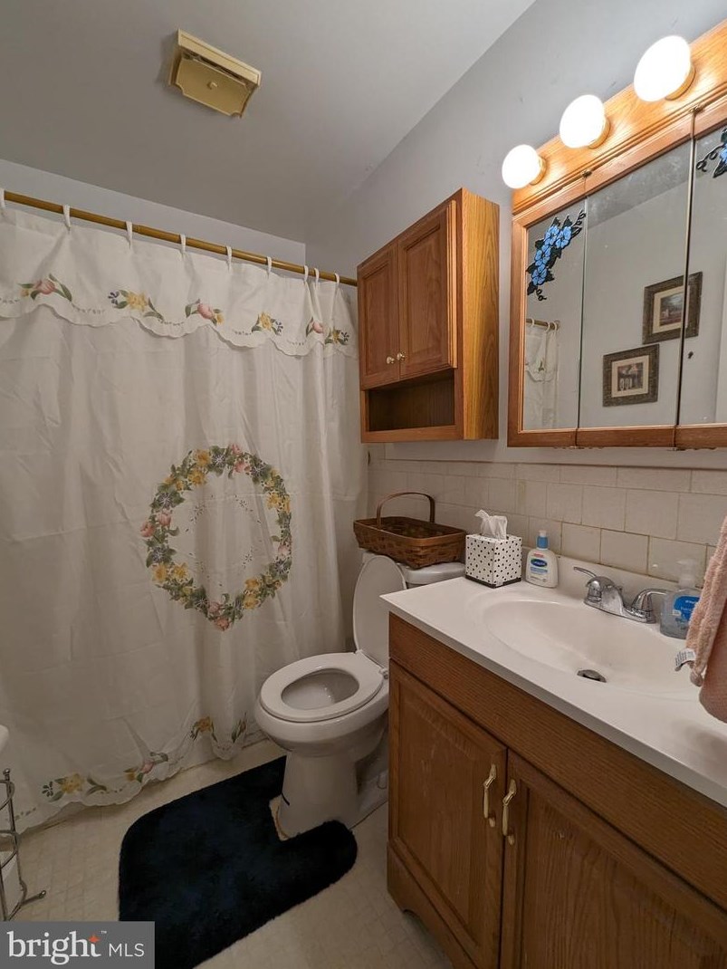 3688 Double Rock Ln, Baltimore MD  21234-4223 exterior