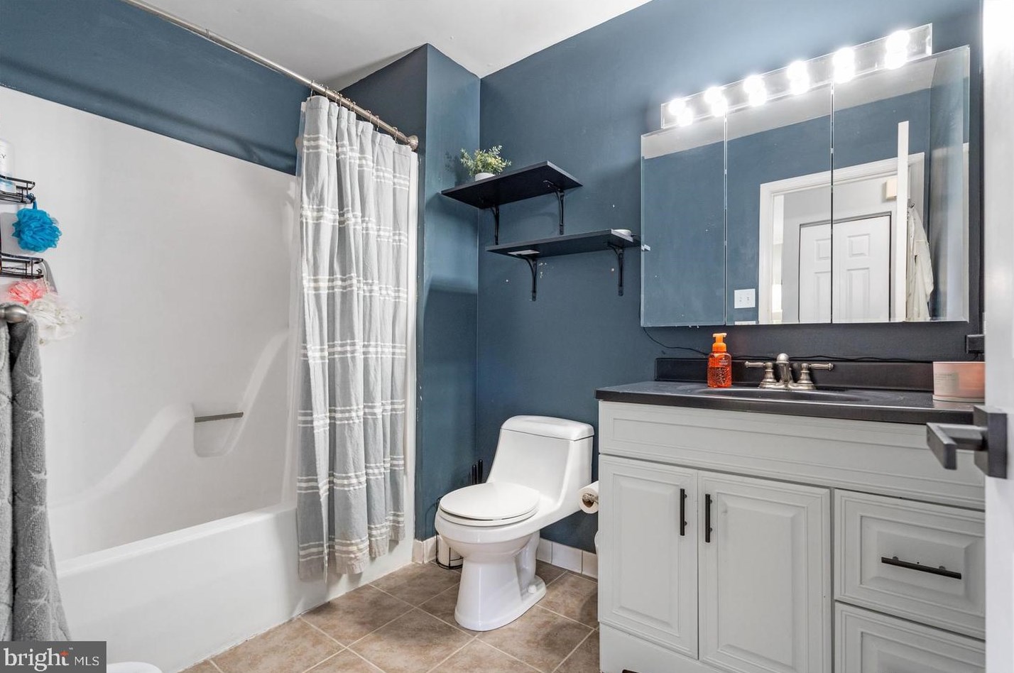 7902 35th St, Baltimore MD  21237-1410 exterior