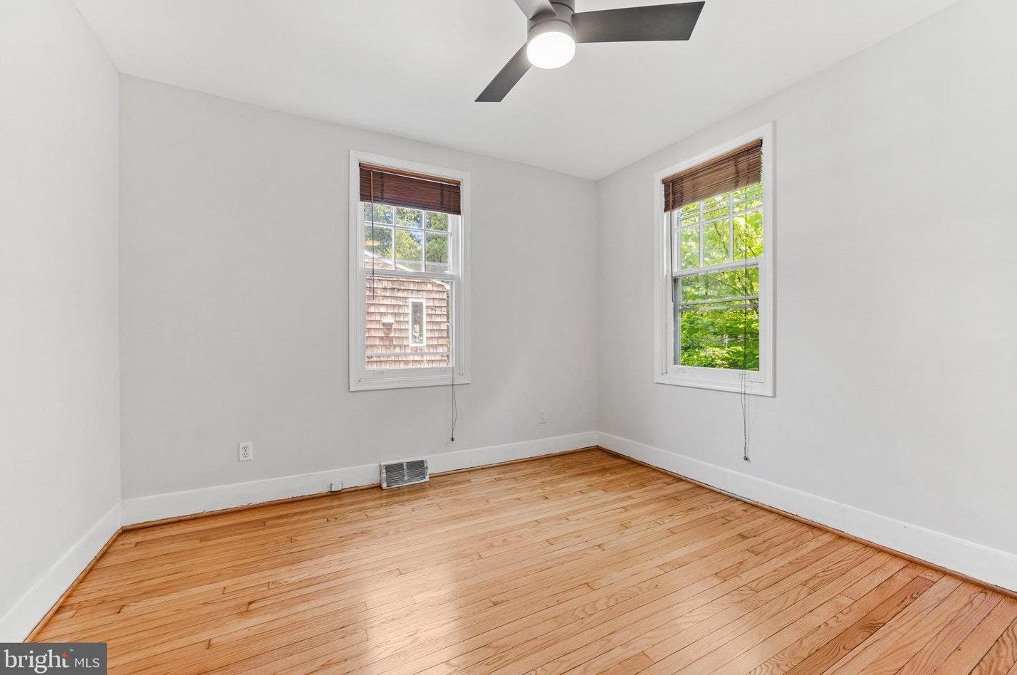 723 Dunkirk Rd, Baltimore MD  21212-2005 exterior