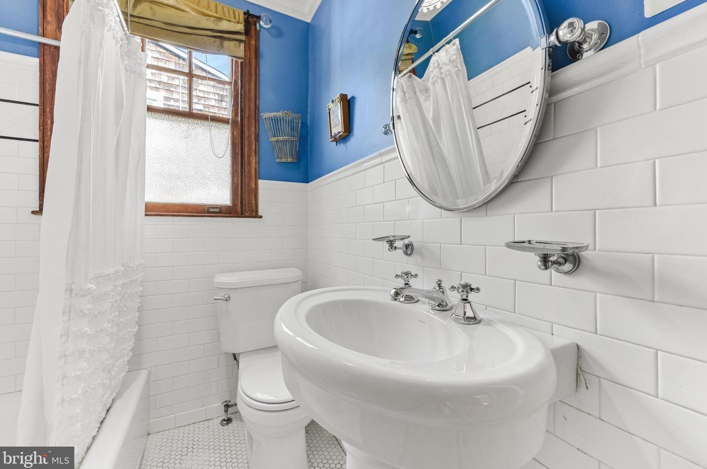 723 Dunkirk Rd, Baltimore MD  21212-2005 exterior