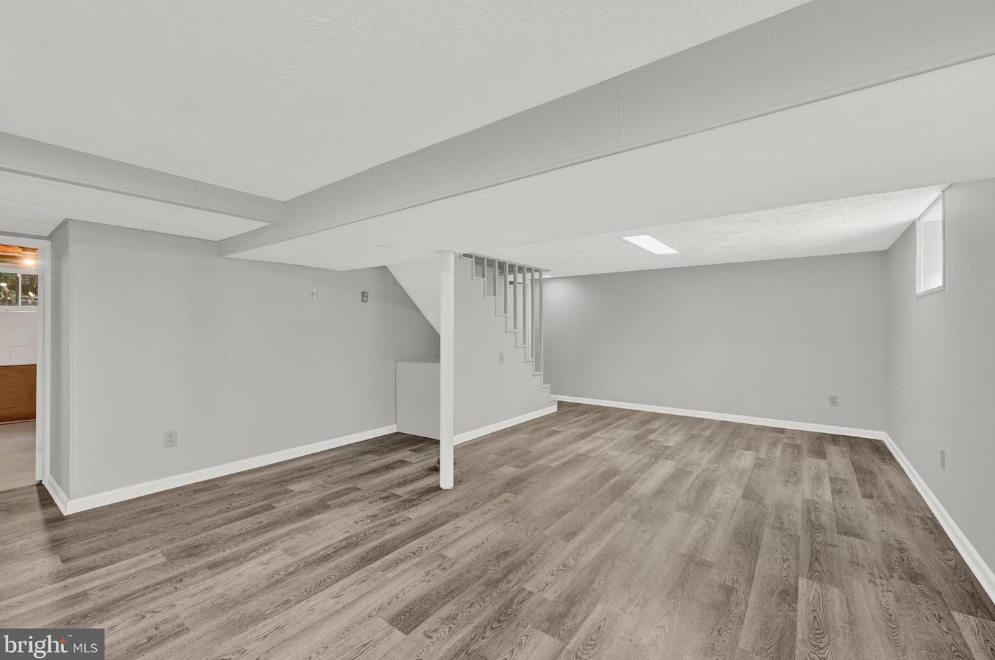 311 Linden Ave, Baltimore MD 21227-2449 exterior