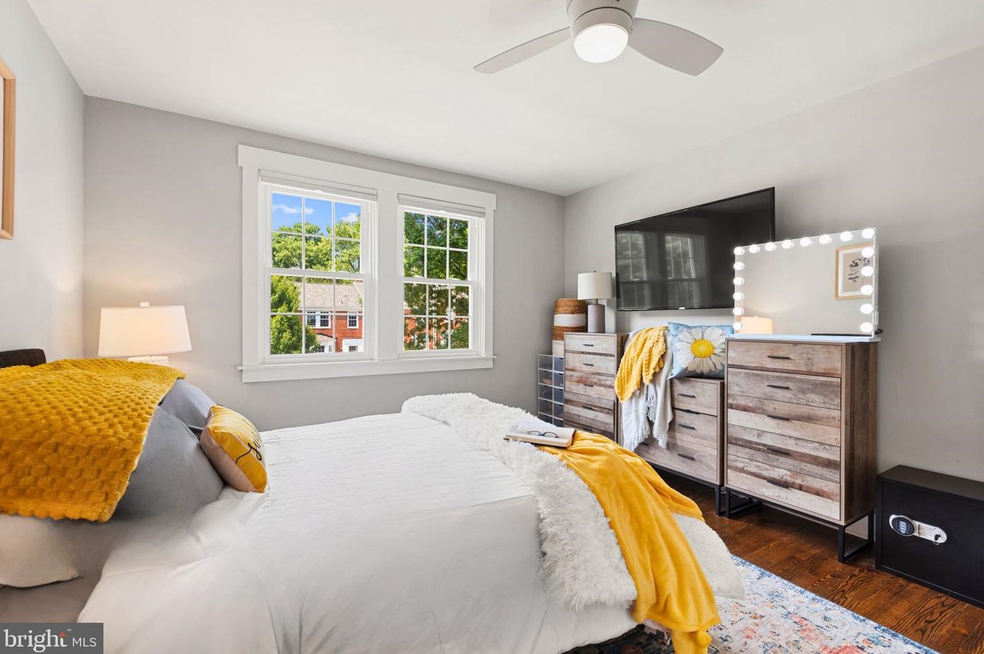 203 Blenheim Rd, Baltimore MD  21212-1704 exterior