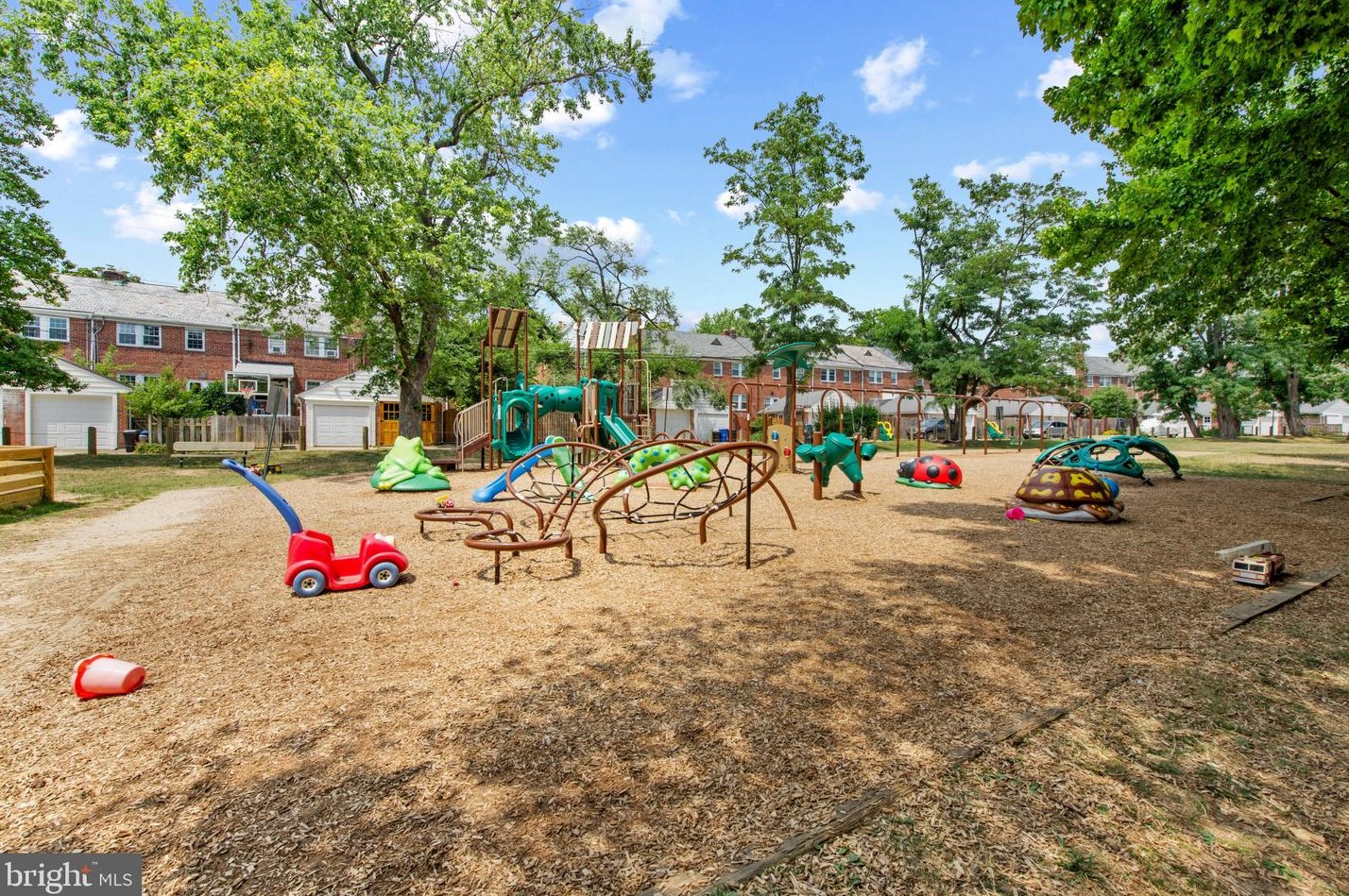 203 Blenheim Rd, Baltimore MD  21212-1704 exterior