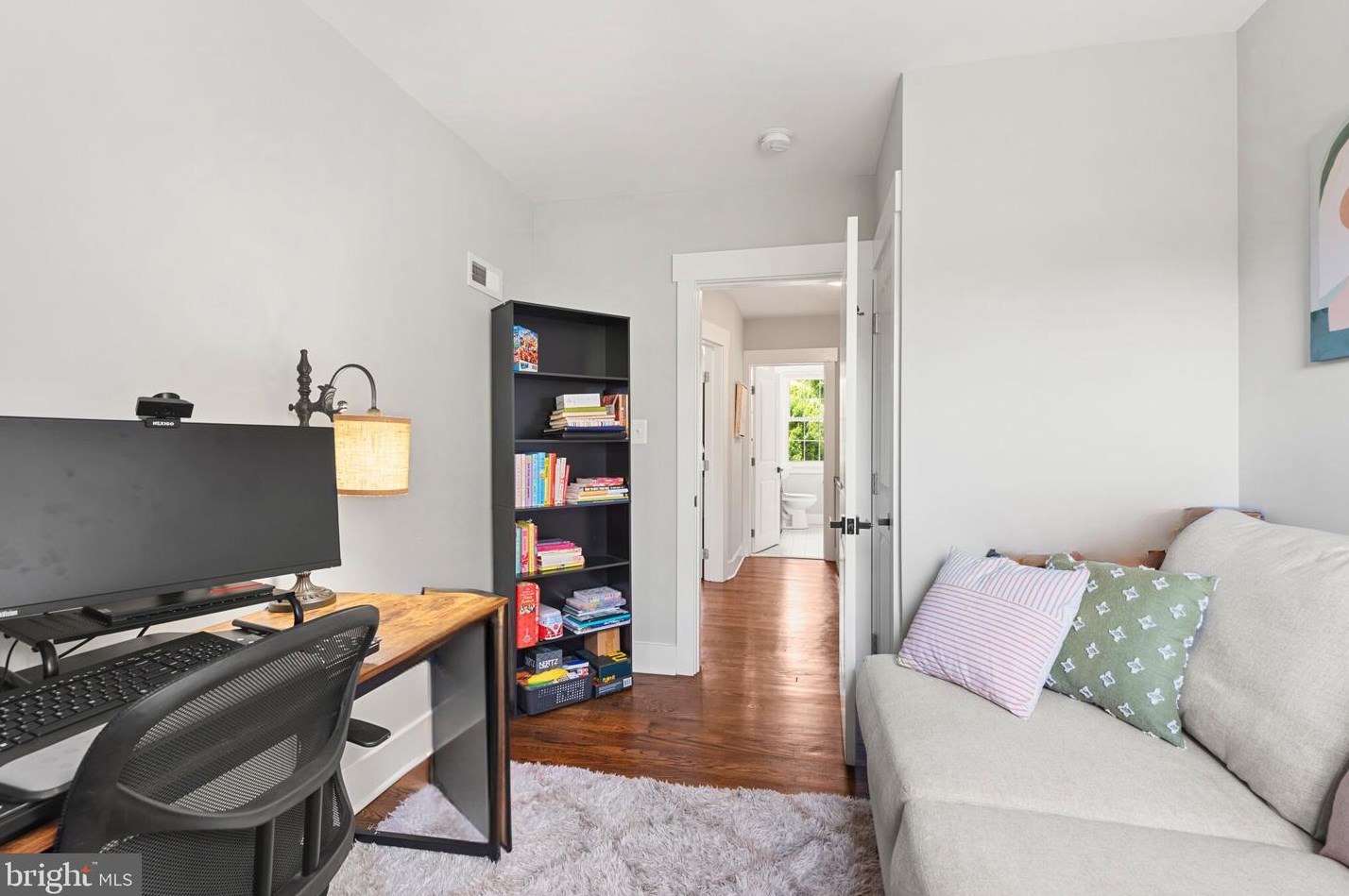 203 Blenheim Rd, Baltimore MD  21212-1704 exterior