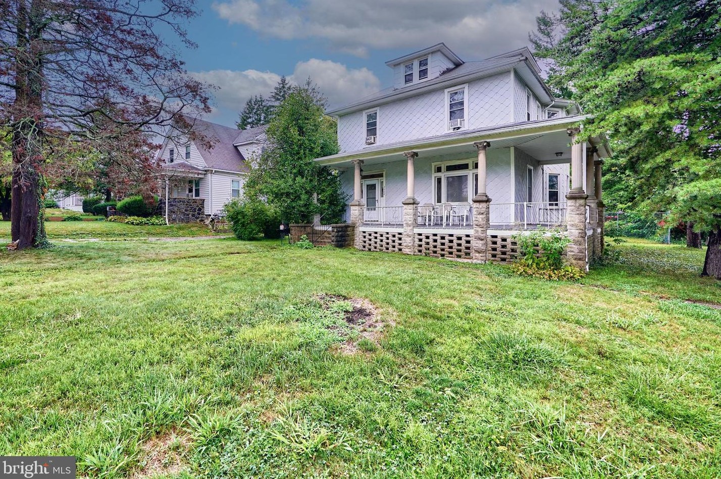 2008 Gwynn Oak Ave, Baltimore, MD 21207-5261