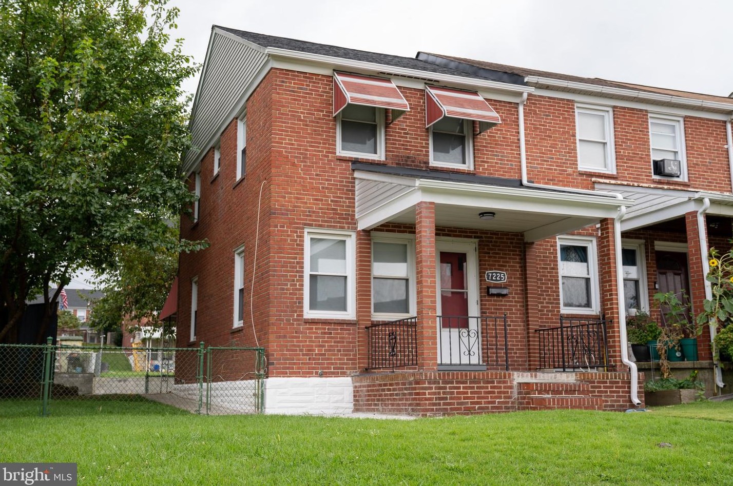 7225 Gough St, Baltimore, MD 21224-1811