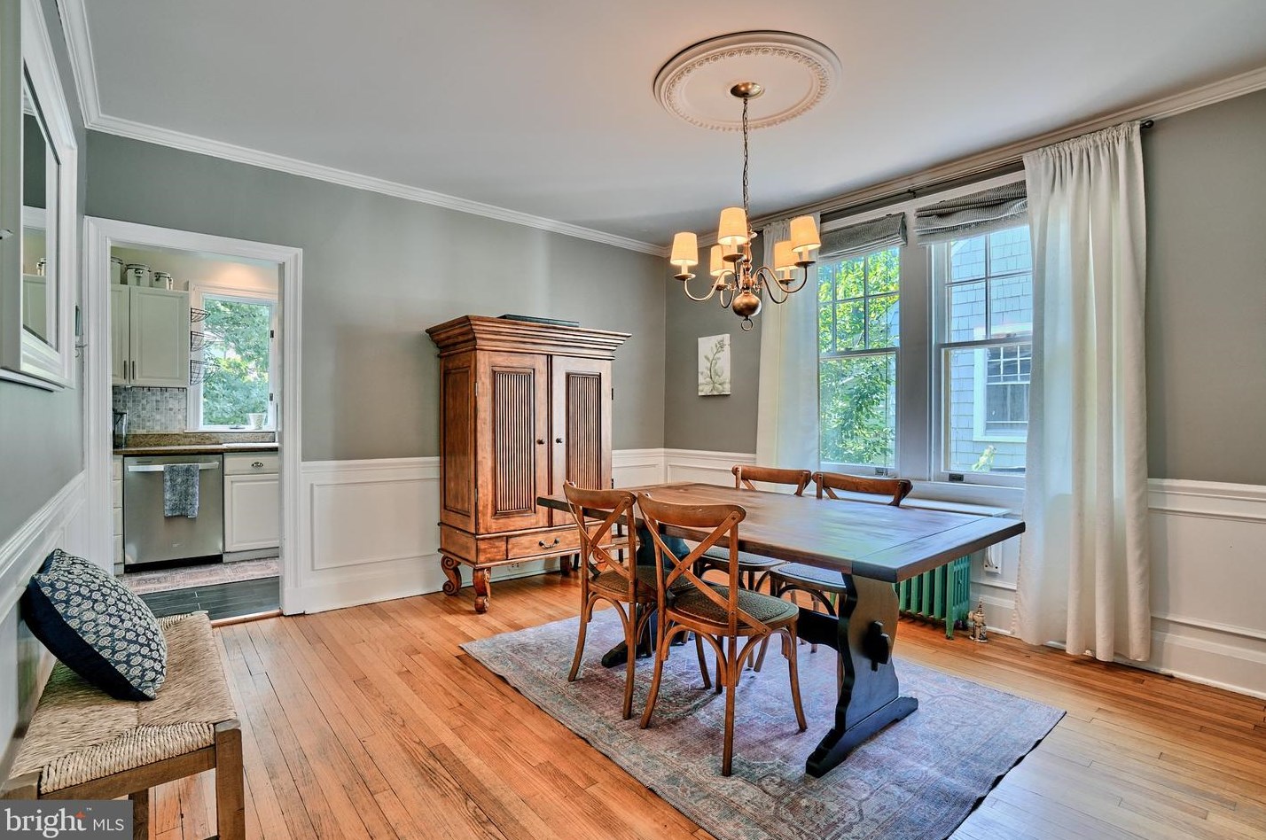 725 Dunkirk Rd, Baltimore MD  21212-2005 exterior