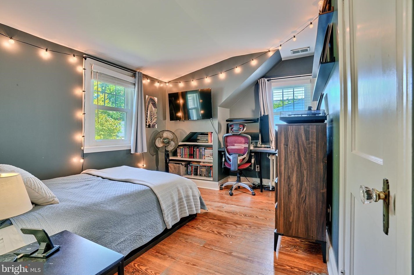 725 Dunkirk Rd, Baltimore MD  21212-2005 exterior