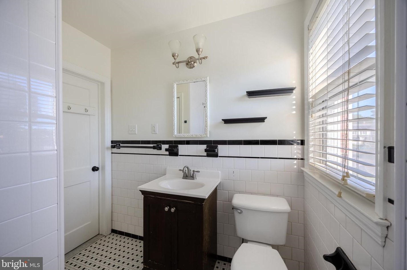 302 Elinor Ave, Baltimore MD  21236-4215 exterior