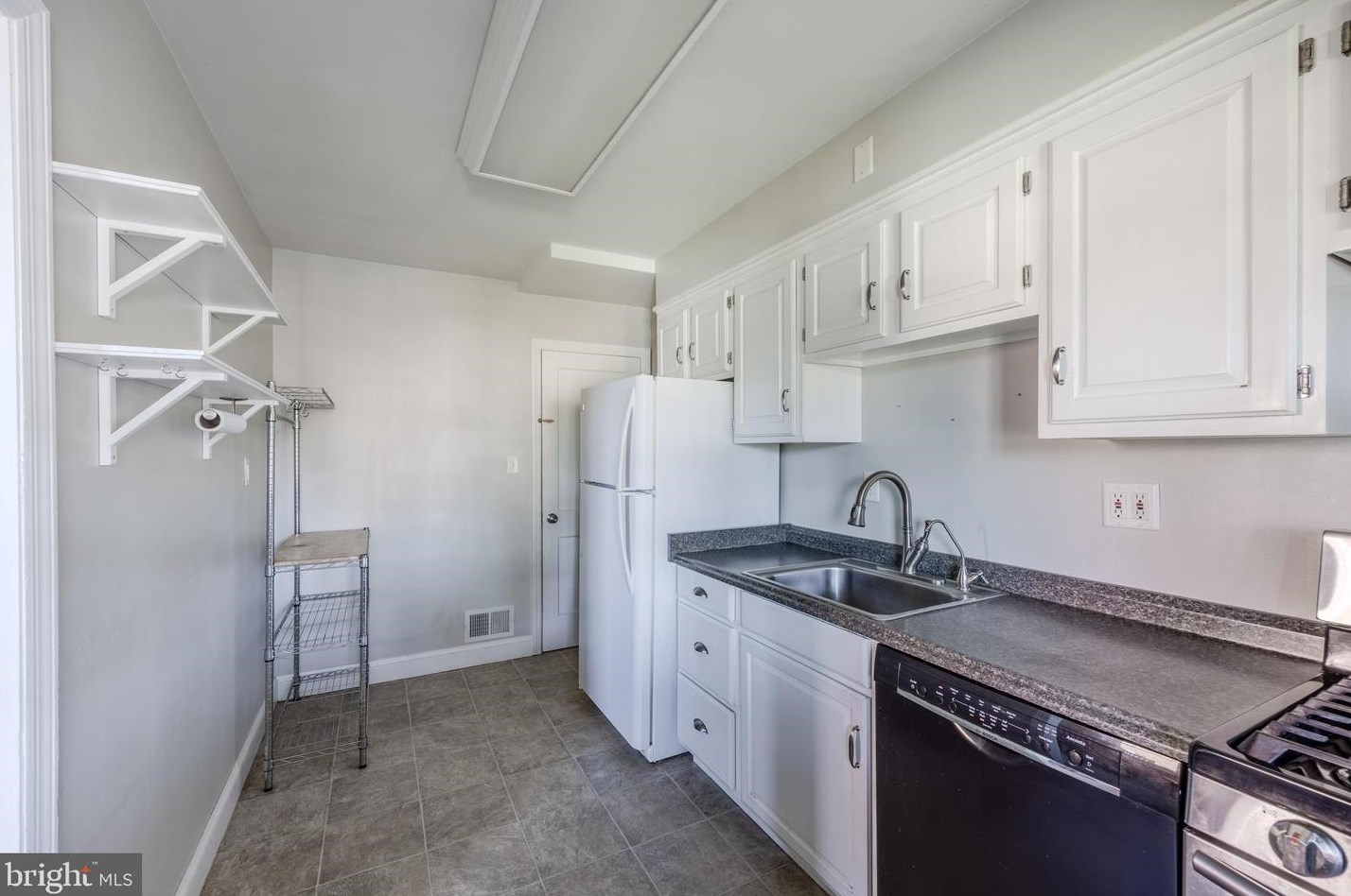 302 Elinor Ave, Baltimore MD  21236-4215 exterior