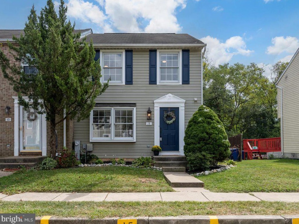 15 Ramsgate Ct, Baltimore, MD 21227-3851