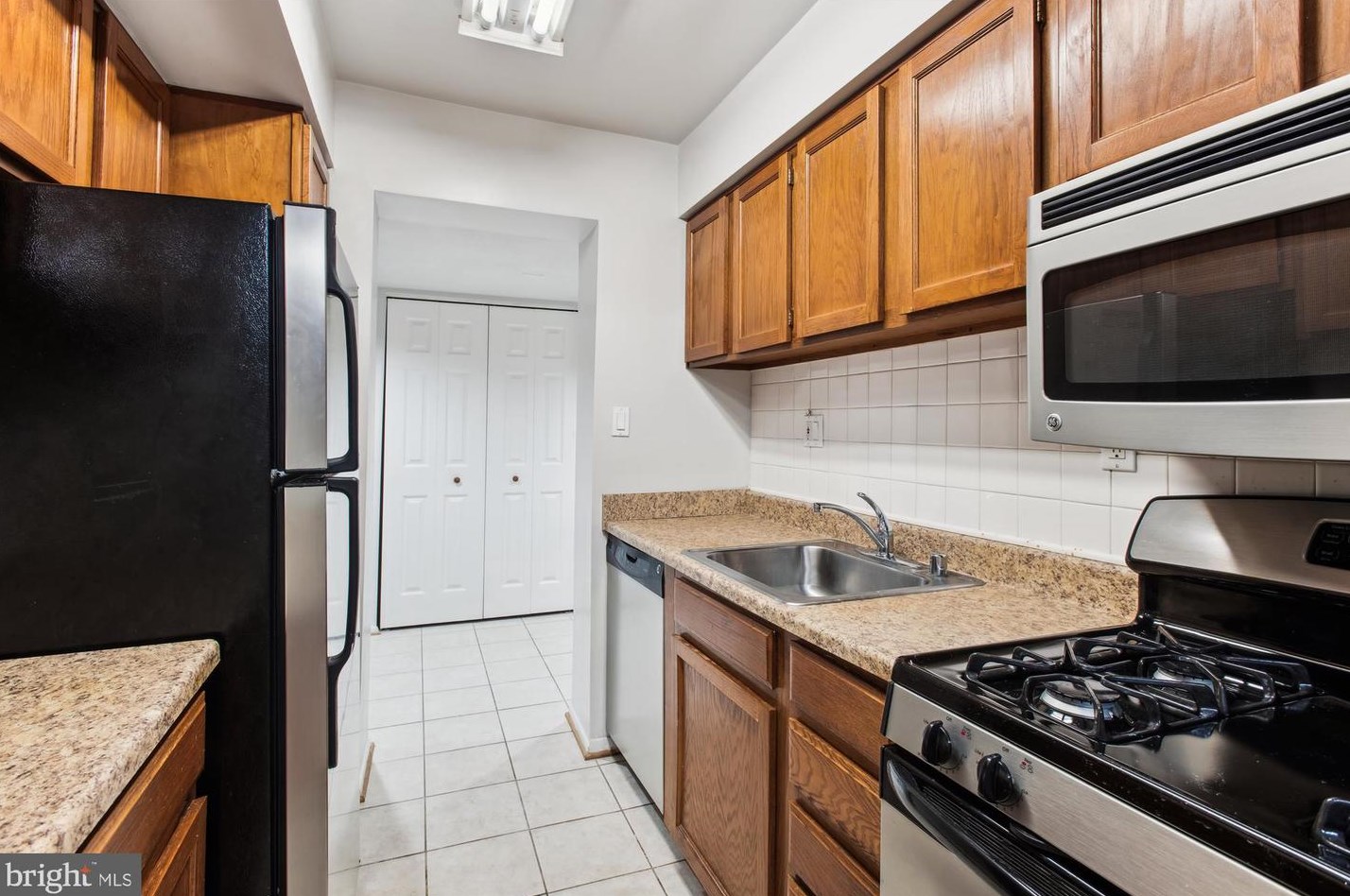 1811 Snow Meadow Ln #t-1, Baltimore, MD 21209