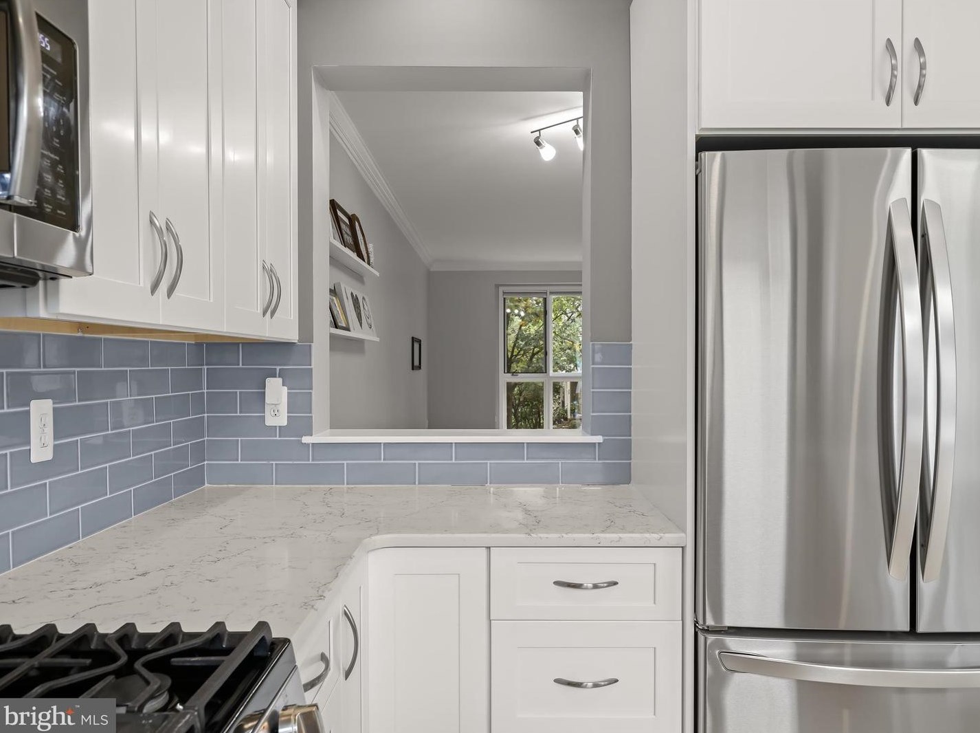 17 Stridesham Ct, Baltimore MD  21209-5301 exterior