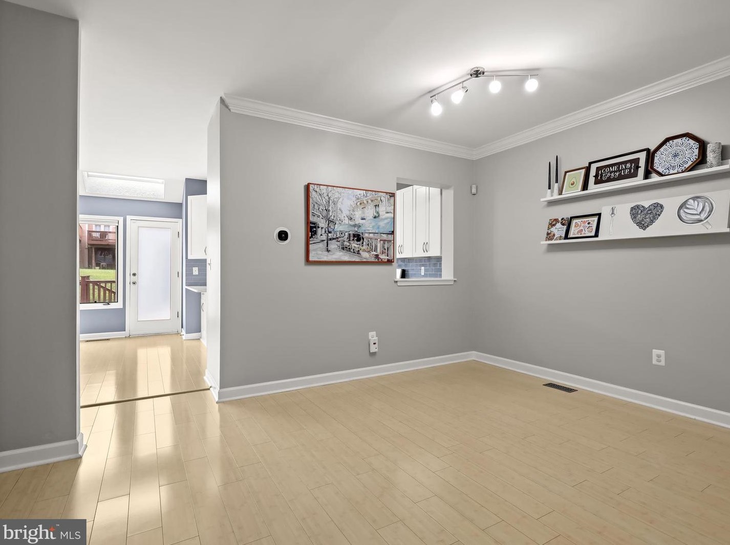 17 Stridesham Ct, Baltimore MD  21209-5301 exterior