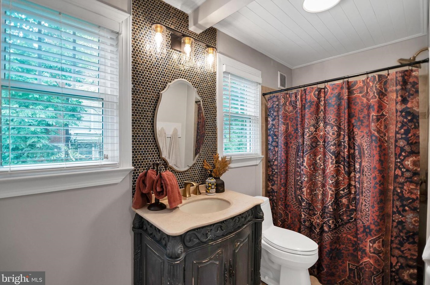 1005 Francis Ave, Baltimore MD 21227-3911 exterior