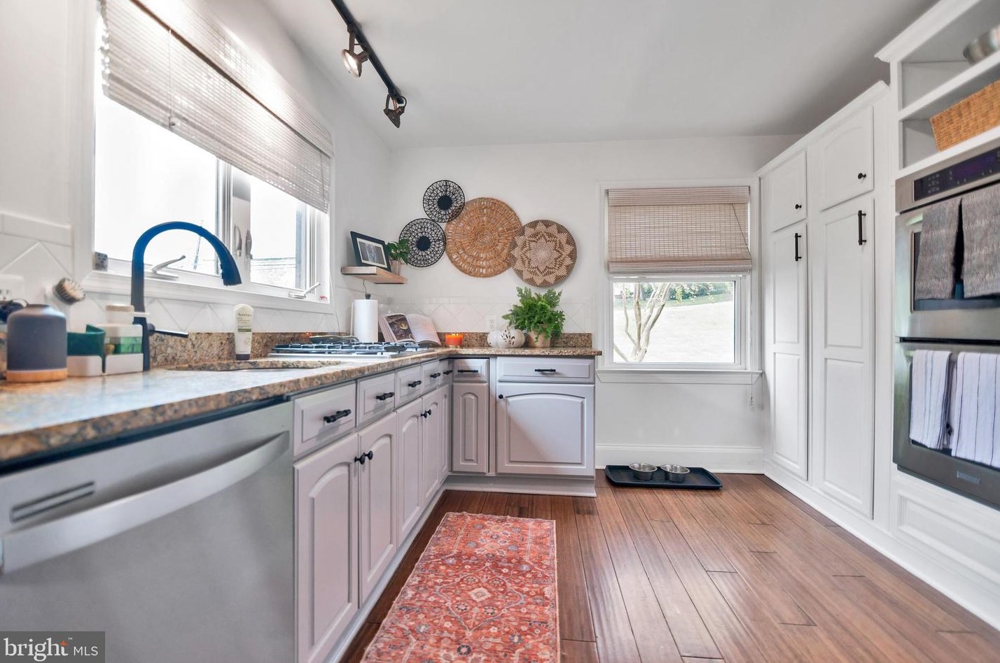 1005 Francis Ave, Baltimore MD 21227-3911 exterior