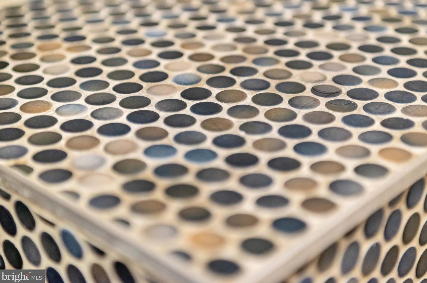 1005 Francis Ave, Baltimore MD 21227-3911 exterior