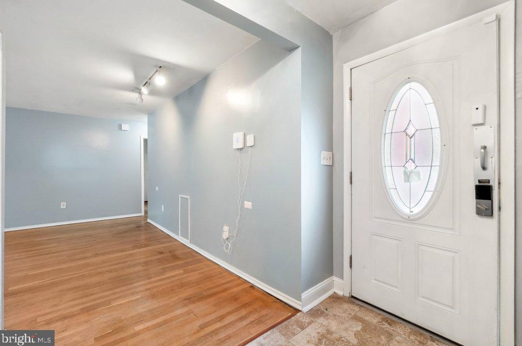 8725 Meadow Heights Rd, McDonogh Run, MD 21133