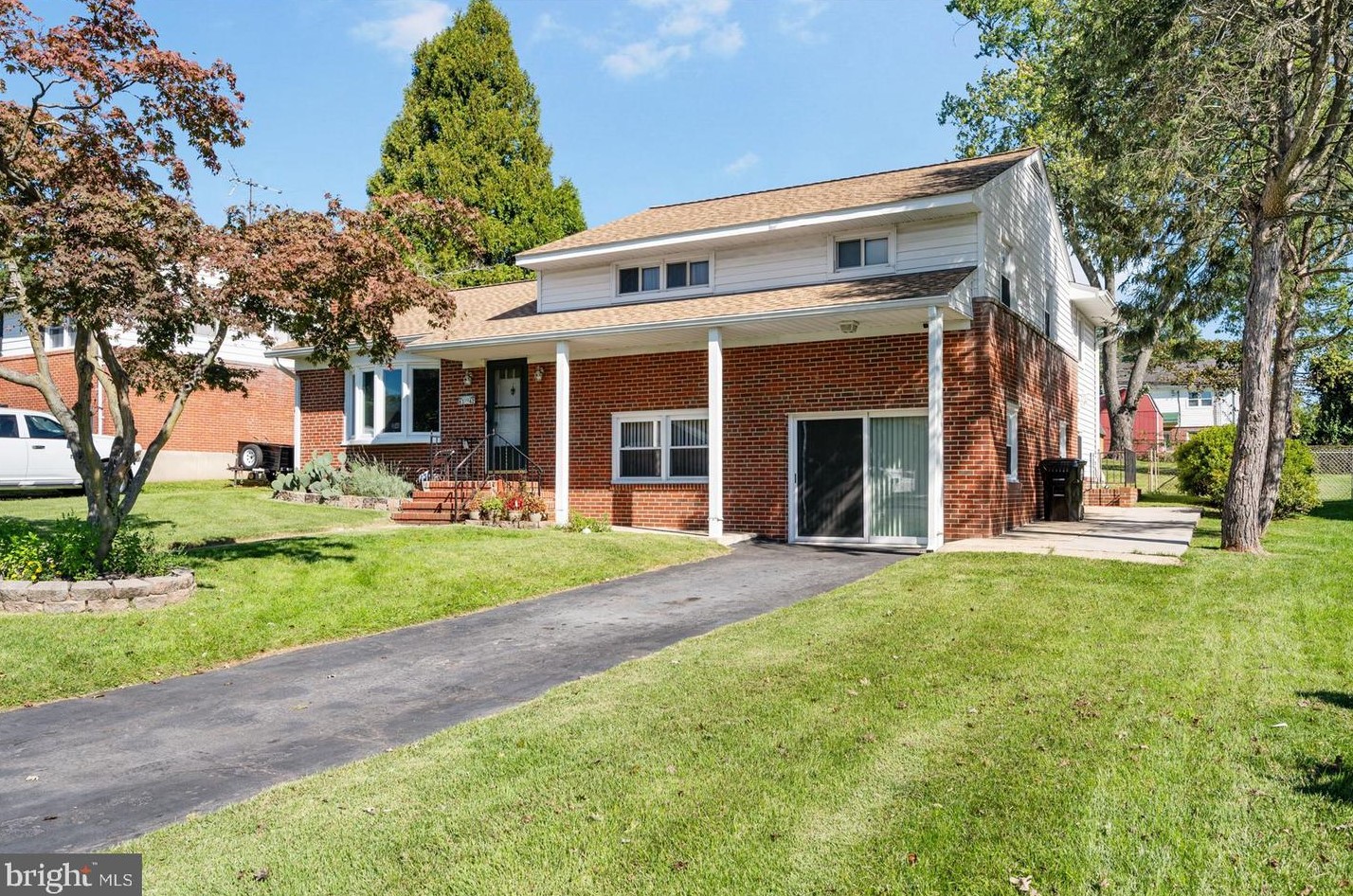 8342 Merrymount Dr, Baltimore, MD 21244-2242