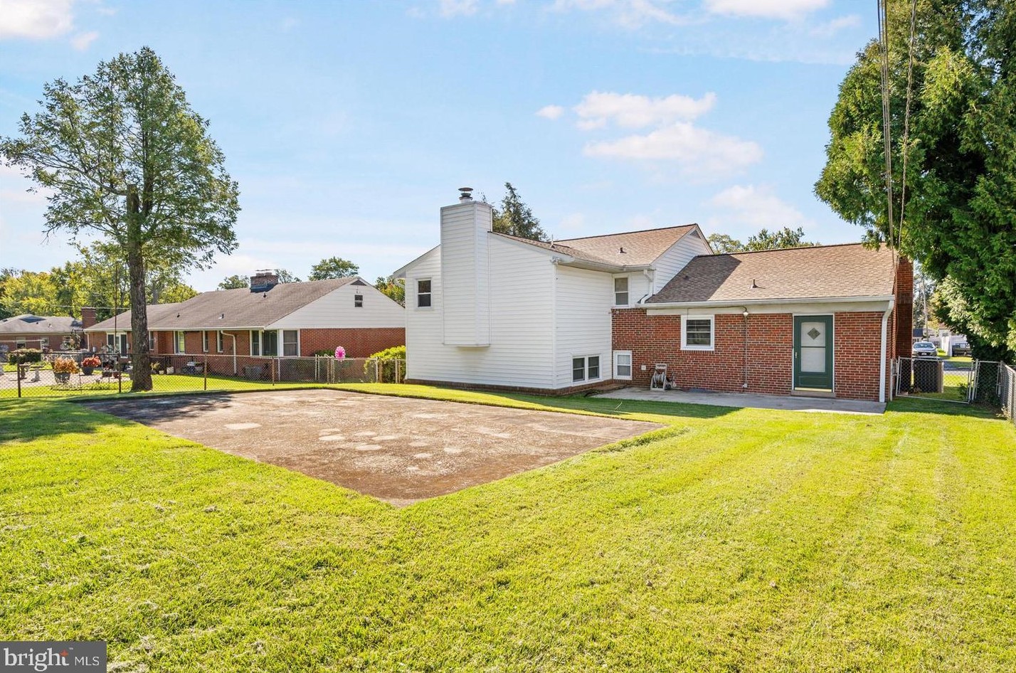 8342 Merrymount Dr, Baltimore MD  21244-2242 exterior