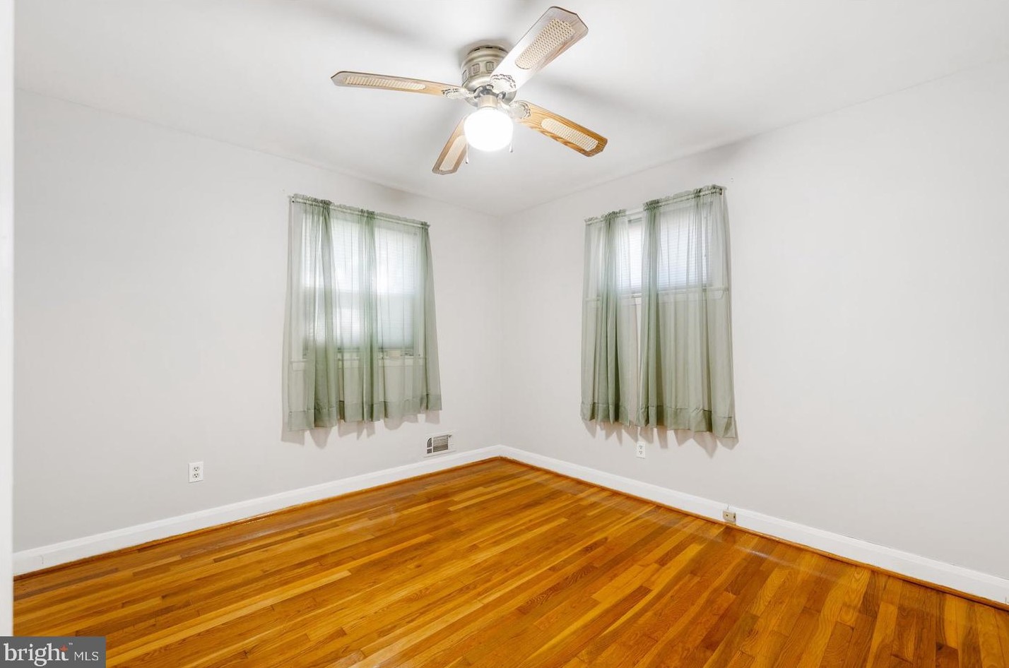 8342 Merrymount Dr, Baltimore MD  21244-2242 exterior