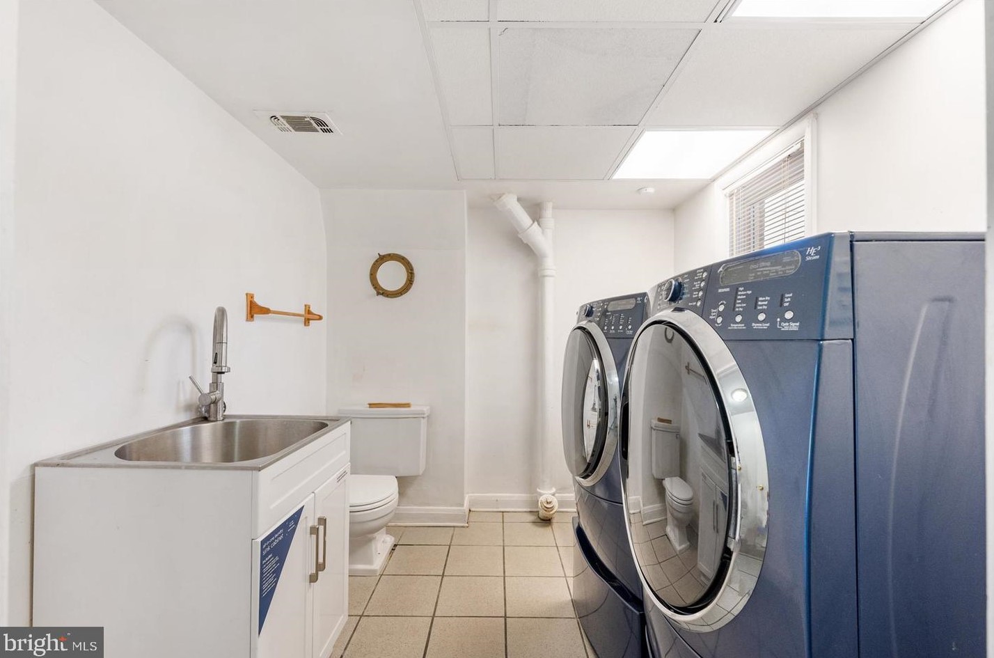 8342 Merrymount Dr, Baltimore MD  21244-2242 exterior