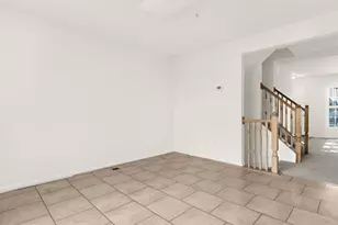 22 Royalty Cir, Owings Mills, MD 21117 - Photo 12