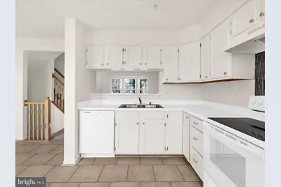 22 Royalty Circle #22, Owings Mills, MD 21117 - Photo 10