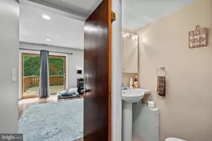 15 Gloucester Ct, Reisterstown, MD 21136 - Photo 12