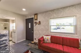 133 Wesley Ave, Catonsville, MD 21228 - Photo 2