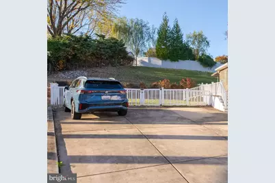 8006 Woodhaven Court, Baltimore, MD 21237 - Photo 4