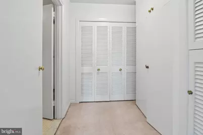 11 Slade Avenue #712, Baltimore, MD 21208 - Photo 22